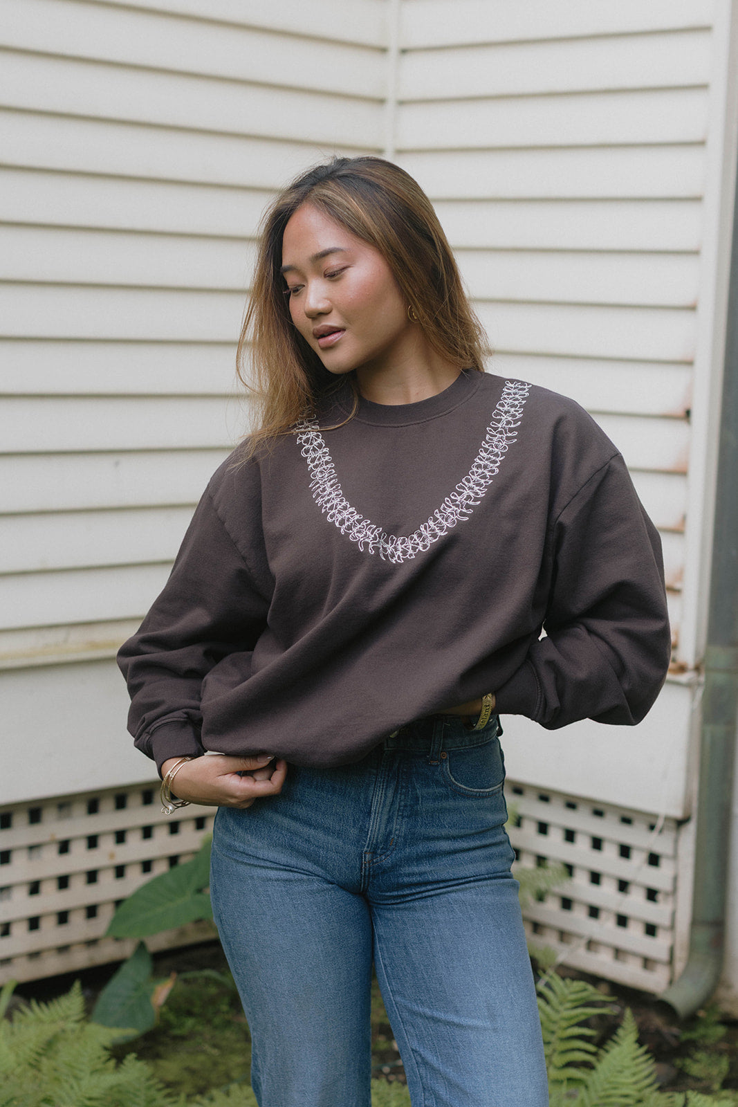 Sweatshirt Oversized - Lei Pua Kenikeni Coffee (Embroidered)