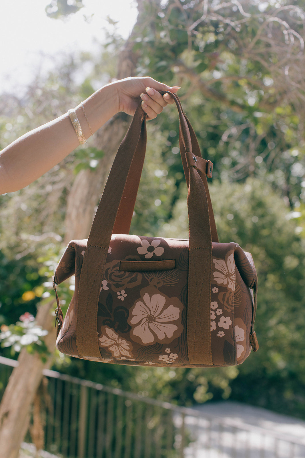Barrel Bag - Lā Lei Brown