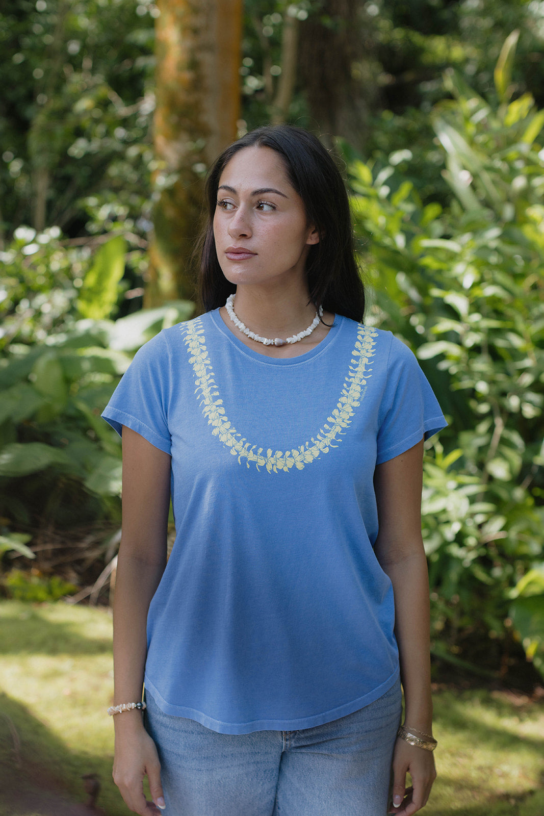 Lei Pua Kenikeni Tee - Manu