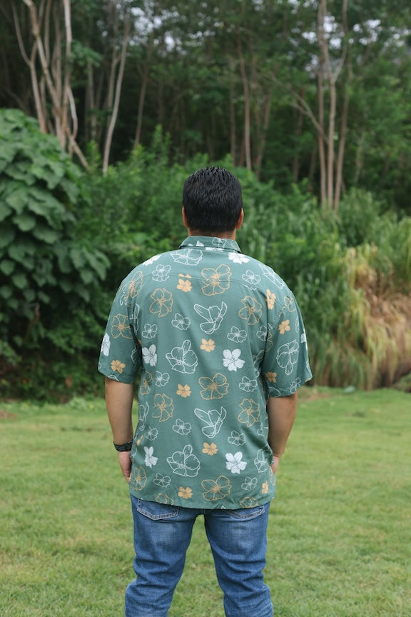 Men's Kahana Button Up- Lei Pua Kenikeni Lush