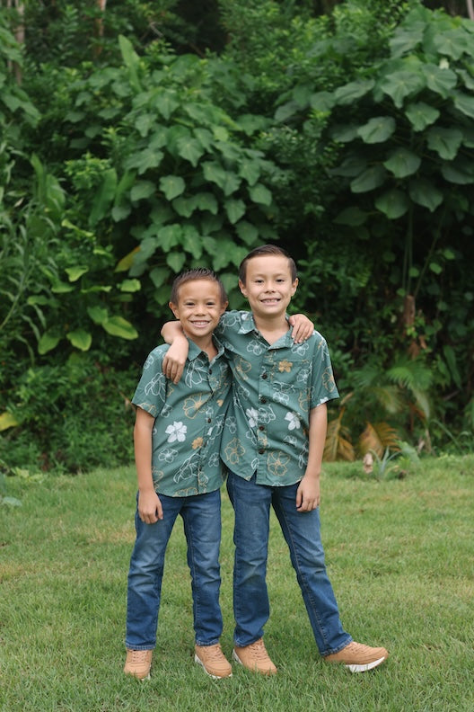 Maverick Boy's Button Up- Lei Pua Kenikeni Lush