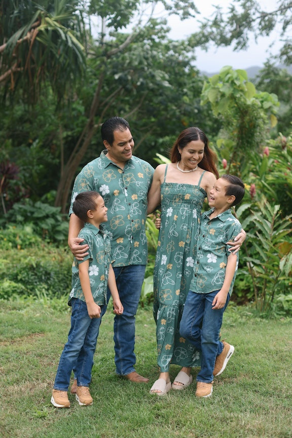 Men's Kahana Button Up- Lei Pua Kenikeni Lush