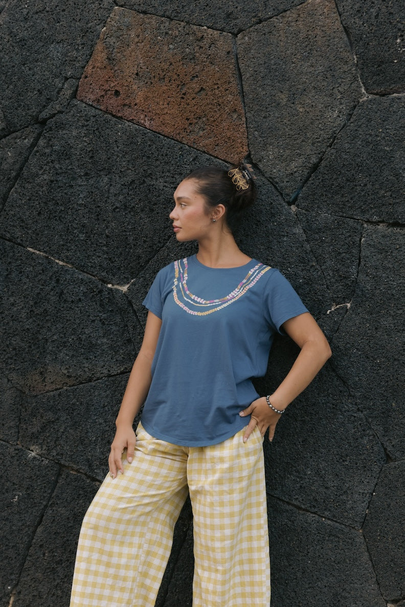 Lei Pupu o Niihau Tee - Denim