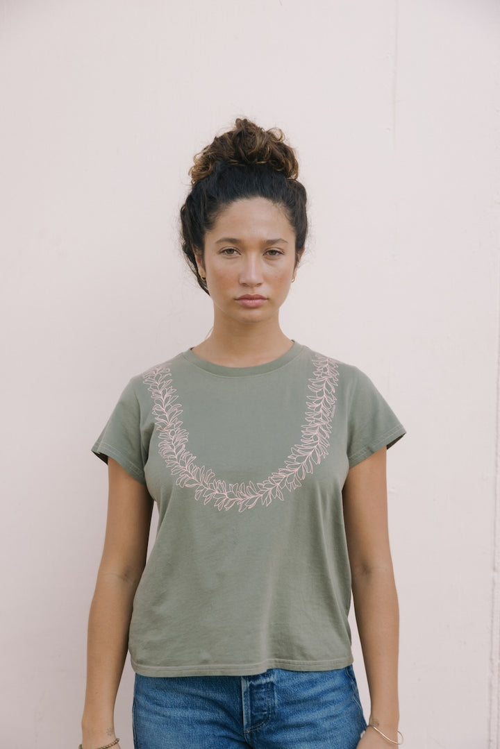 Lei Pua Melia Tee - Limu