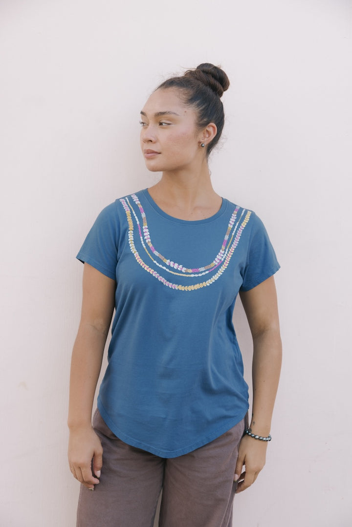 Lei Pupu o Niihau Tee - Denim