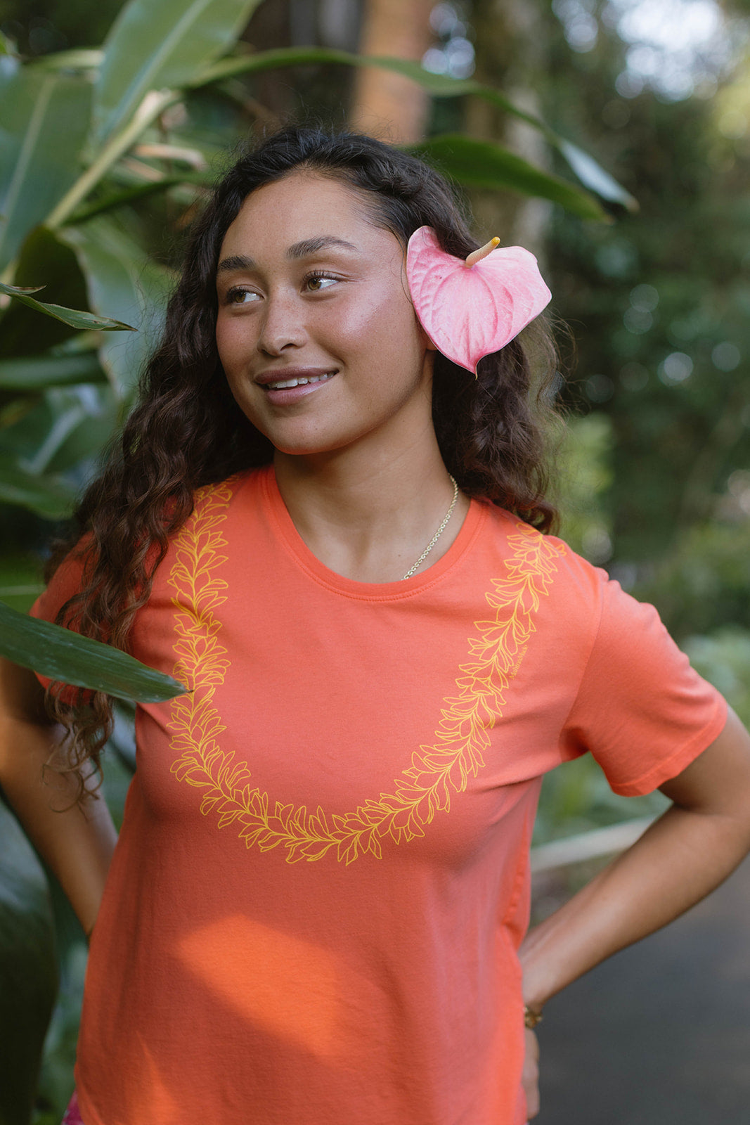 Lei Pua Melia Tee - Hō'aka
