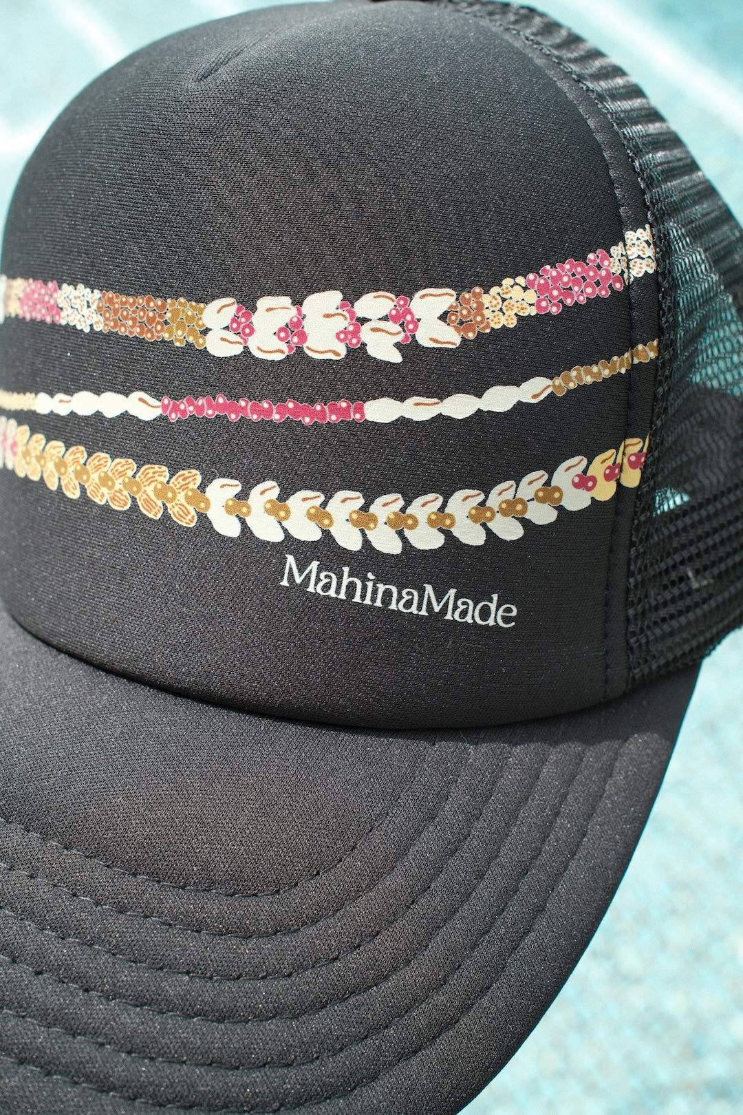 Trucker Hat - Lei Pupu o Niihau Black