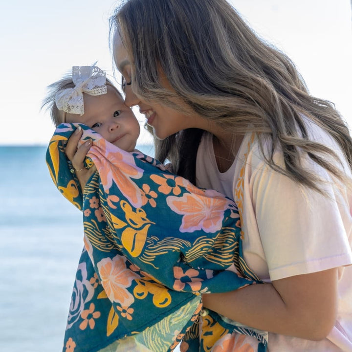 Muslin Swaddle- Lā Lei