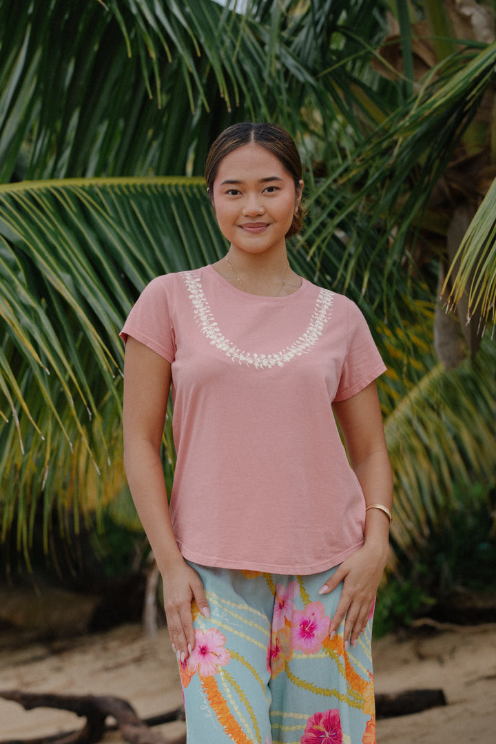 Lei Pua Kenikeni Tee - Coral