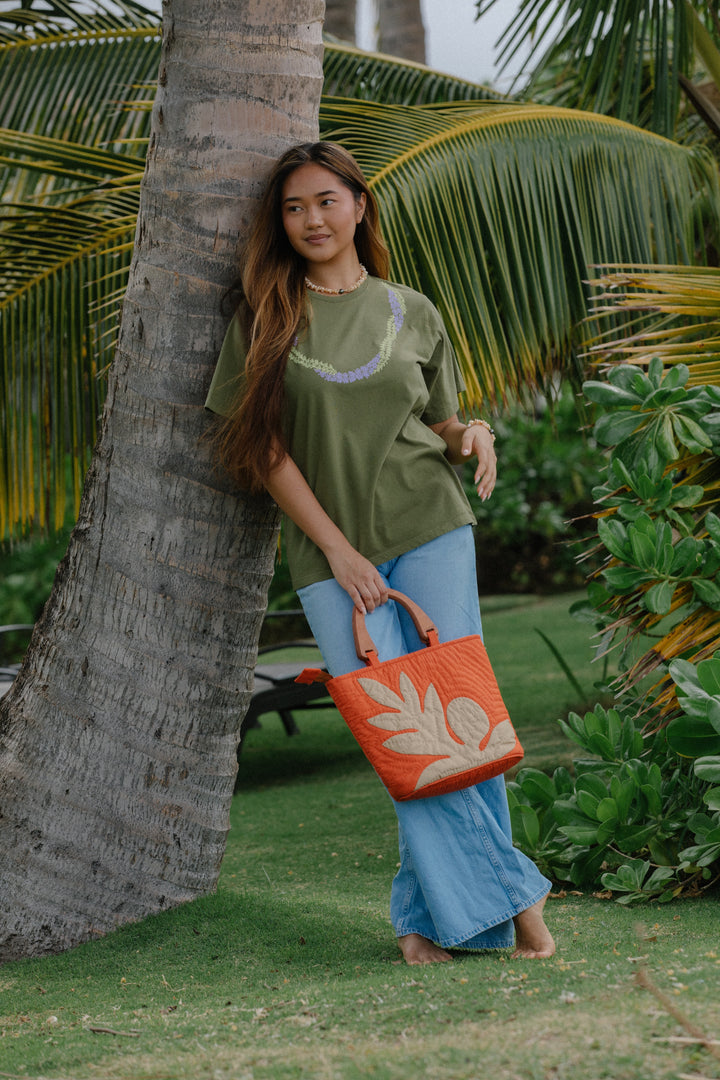 Lei Pili Oversized Boxy Tee - Olive