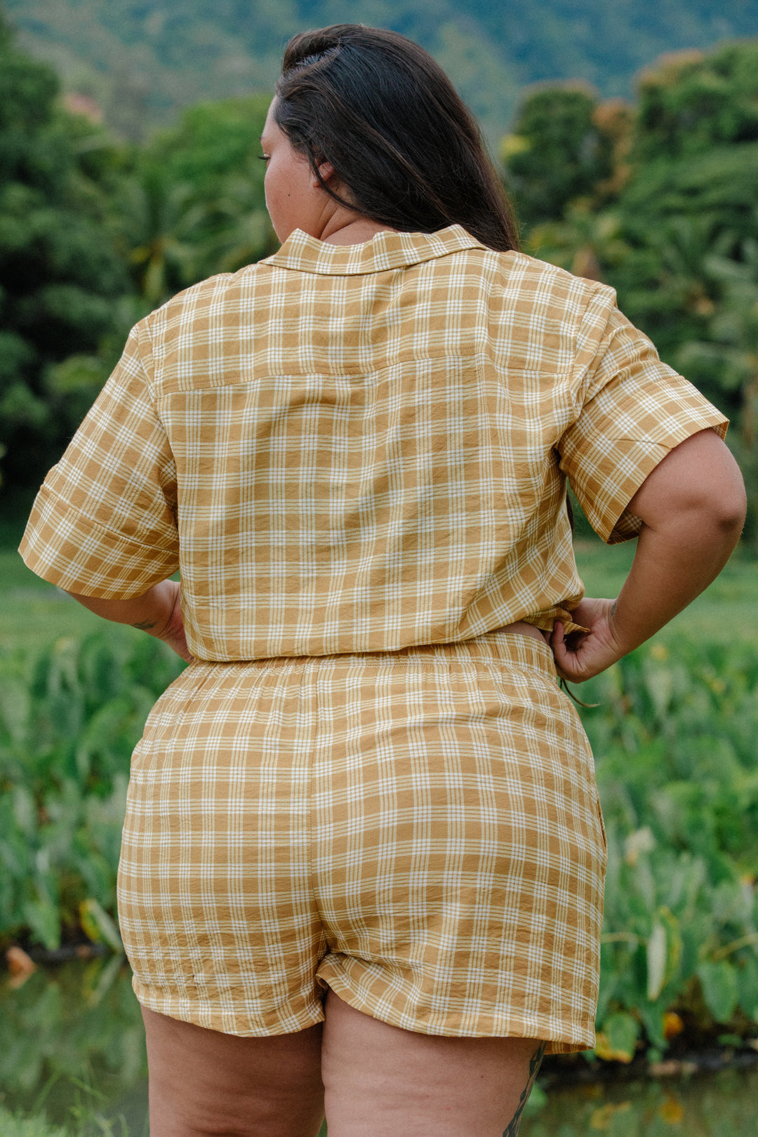 Kahe Short - Palaka Meli