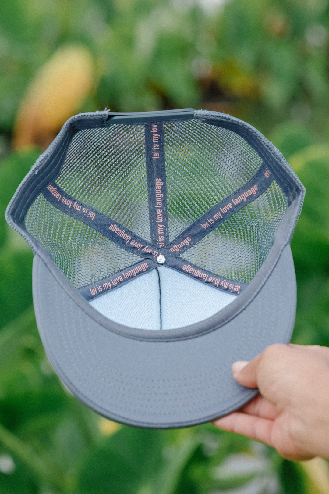 Trucker Hat - Lei Lokelani Hinahina
