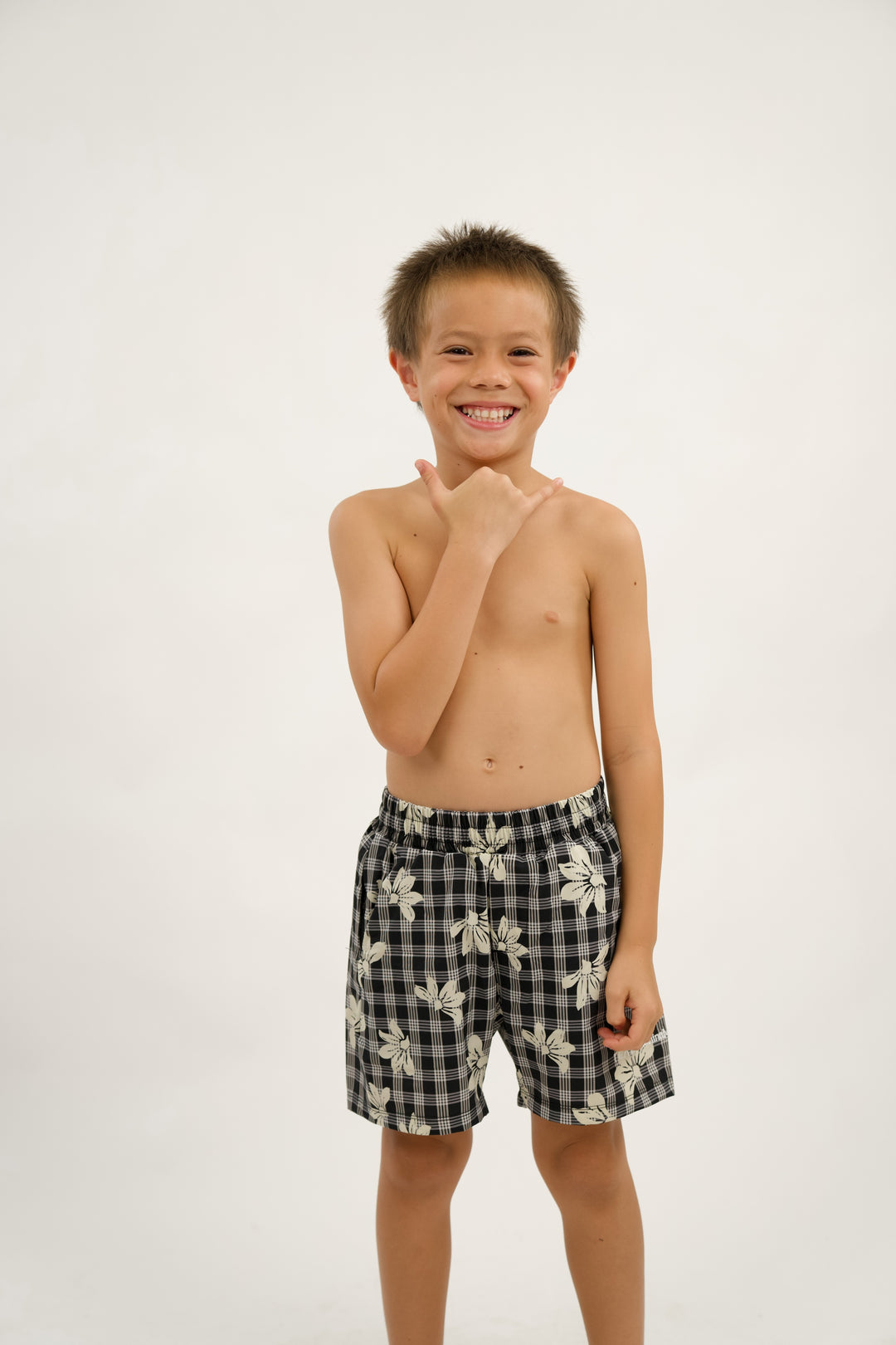 Boys Luxe Hybrid Short - Naupaka Black
