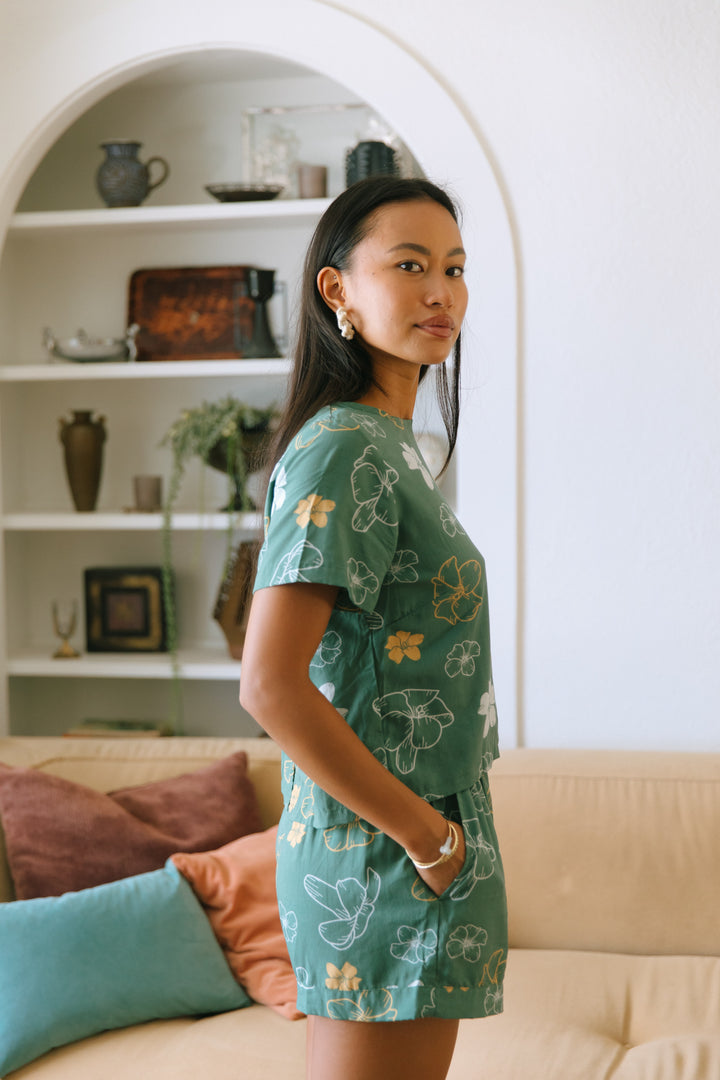 Noe Top- Lei Pua Kenikeni Lush