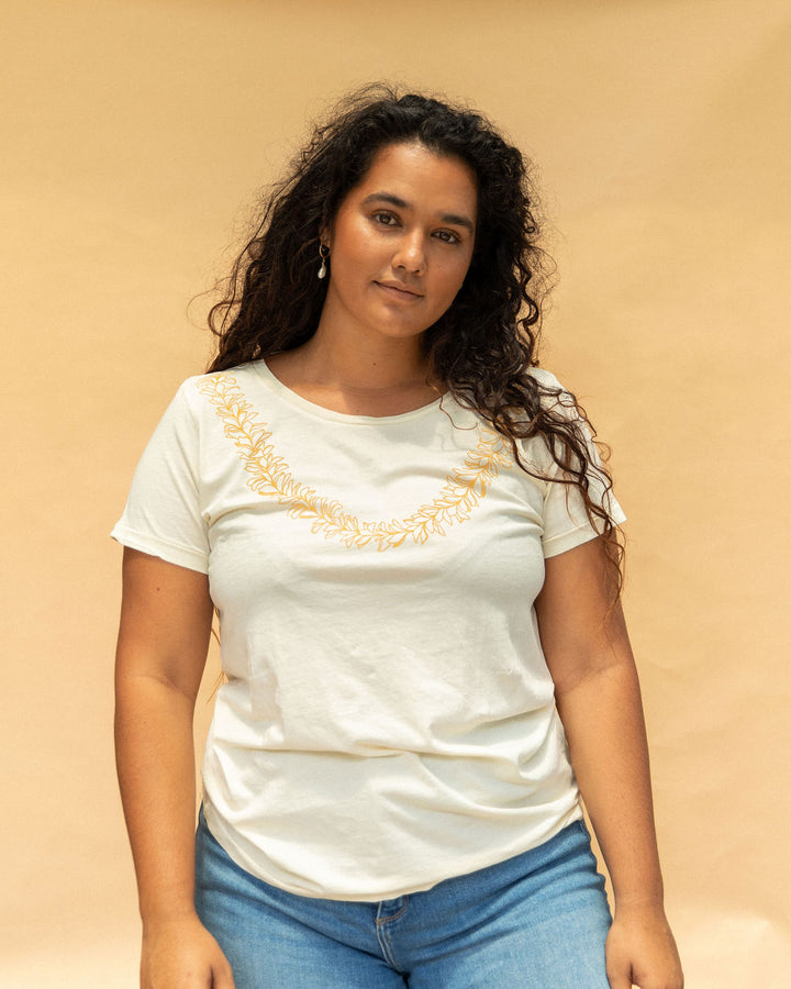 Lei Pua Melia Tee - Cream